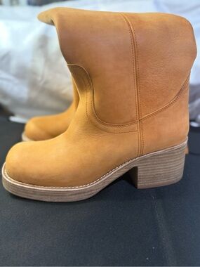 Jeffery Campbell Reflect Women’s Tall Square Toe Boots W/Size 8.5